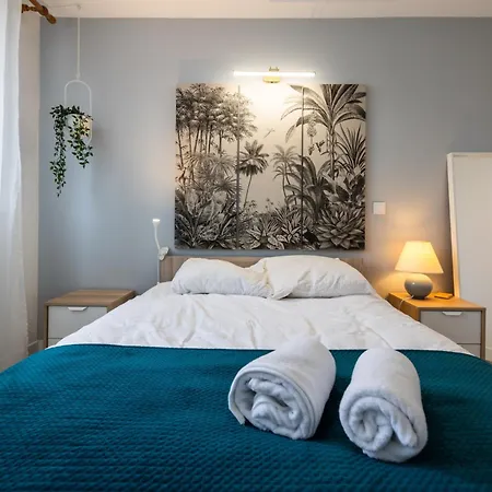 Air Conditioned, Inviting And Sunlit Appartement- Near Paris - Free Parking *