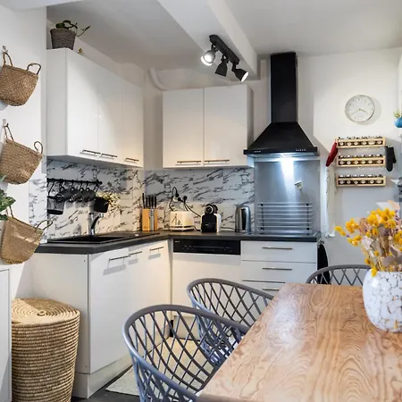 Apartment Air Conditioned, Inviting And Sunlit Appartement- Near Paris - Free Parking