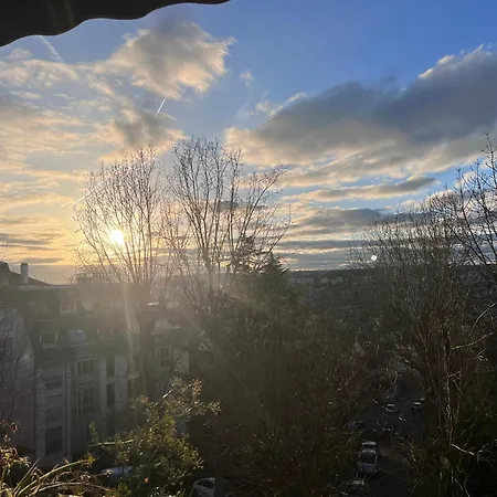 Air Conditioned, Inviting And Sunlit Appartement- Near Paris - Free Parking *