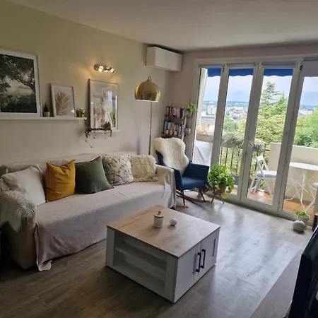 Apartment Air Conditioned, Inviting And Sunlit Appartement- Near Paris - Free Parking *